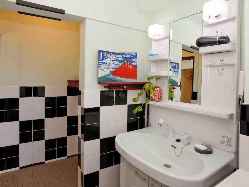 Hostel Zen Йокохама Екстериор снимка